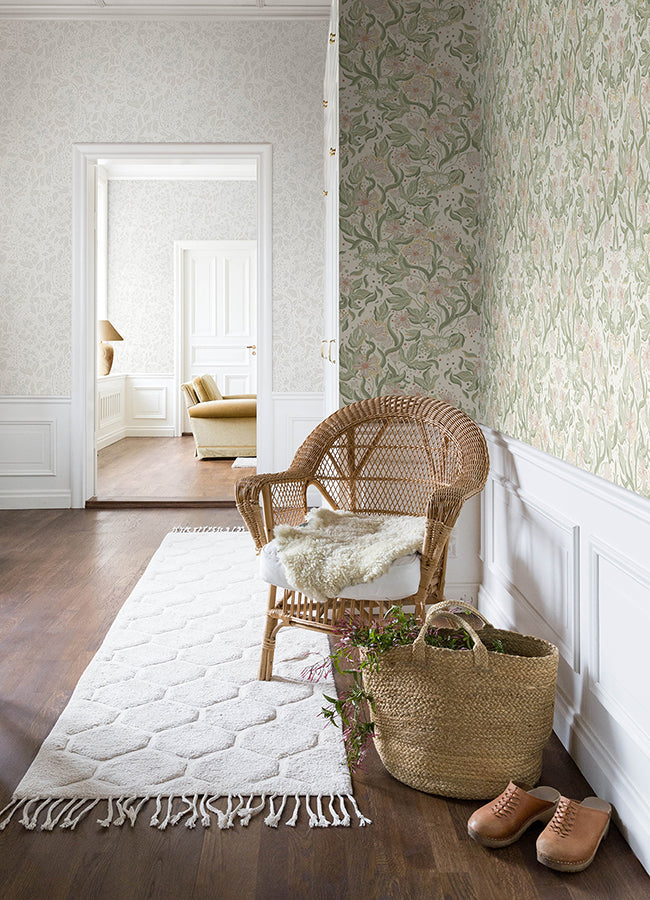 Lisa Floral Damask Wallpaper