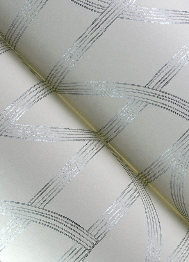 Salvo Curved Trellis Wallpaper