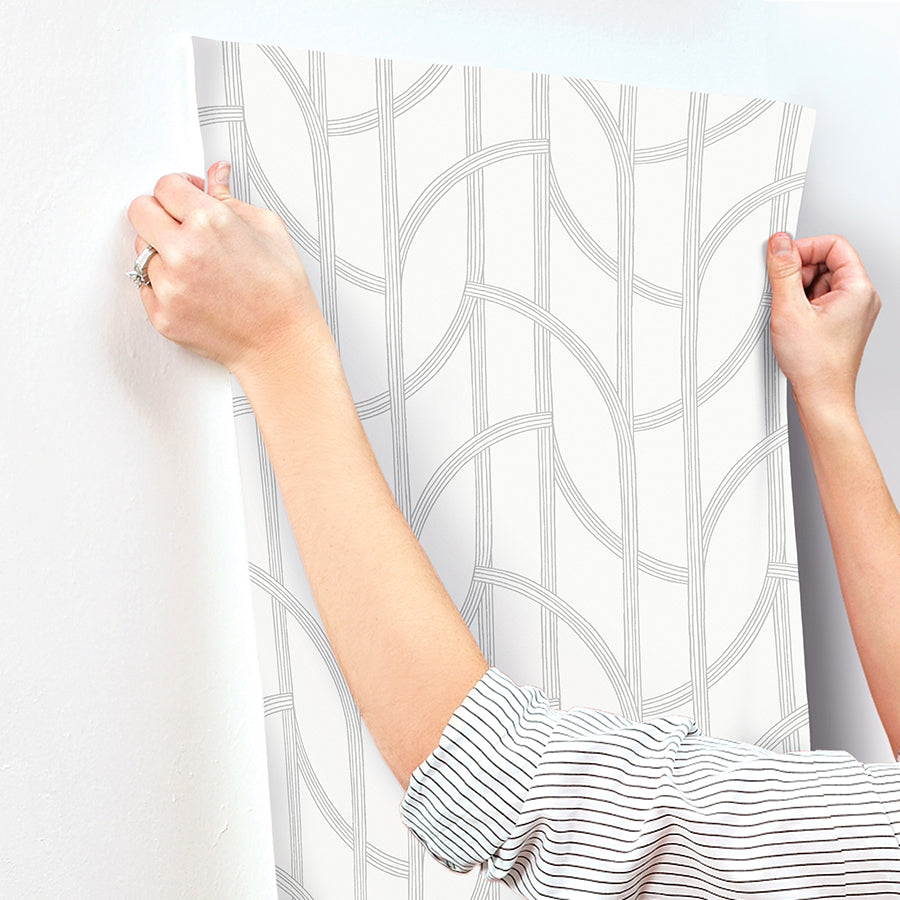 Salvo Curved Trellis Wallpaper