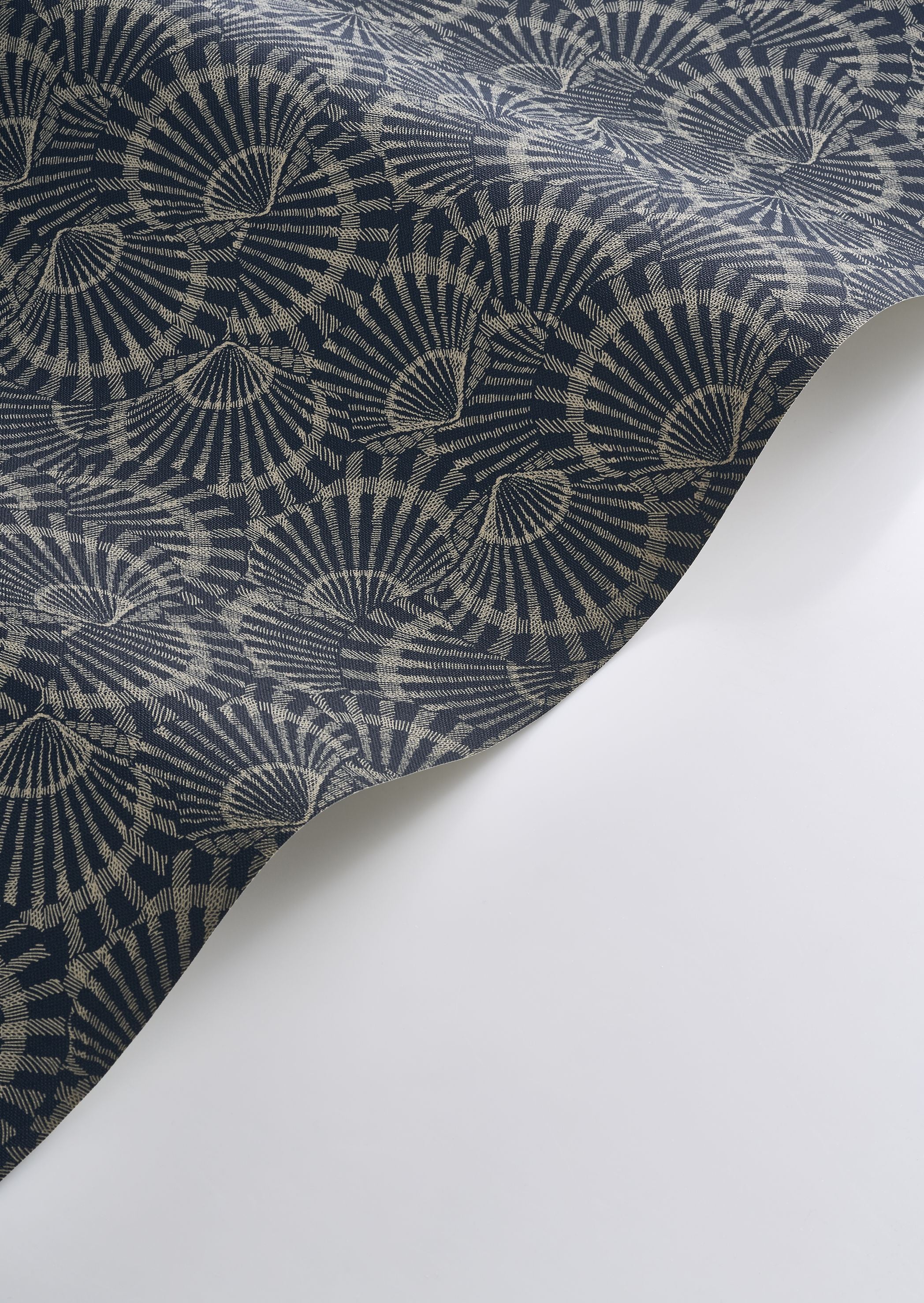 Saint Malo Shell Wallpaper
