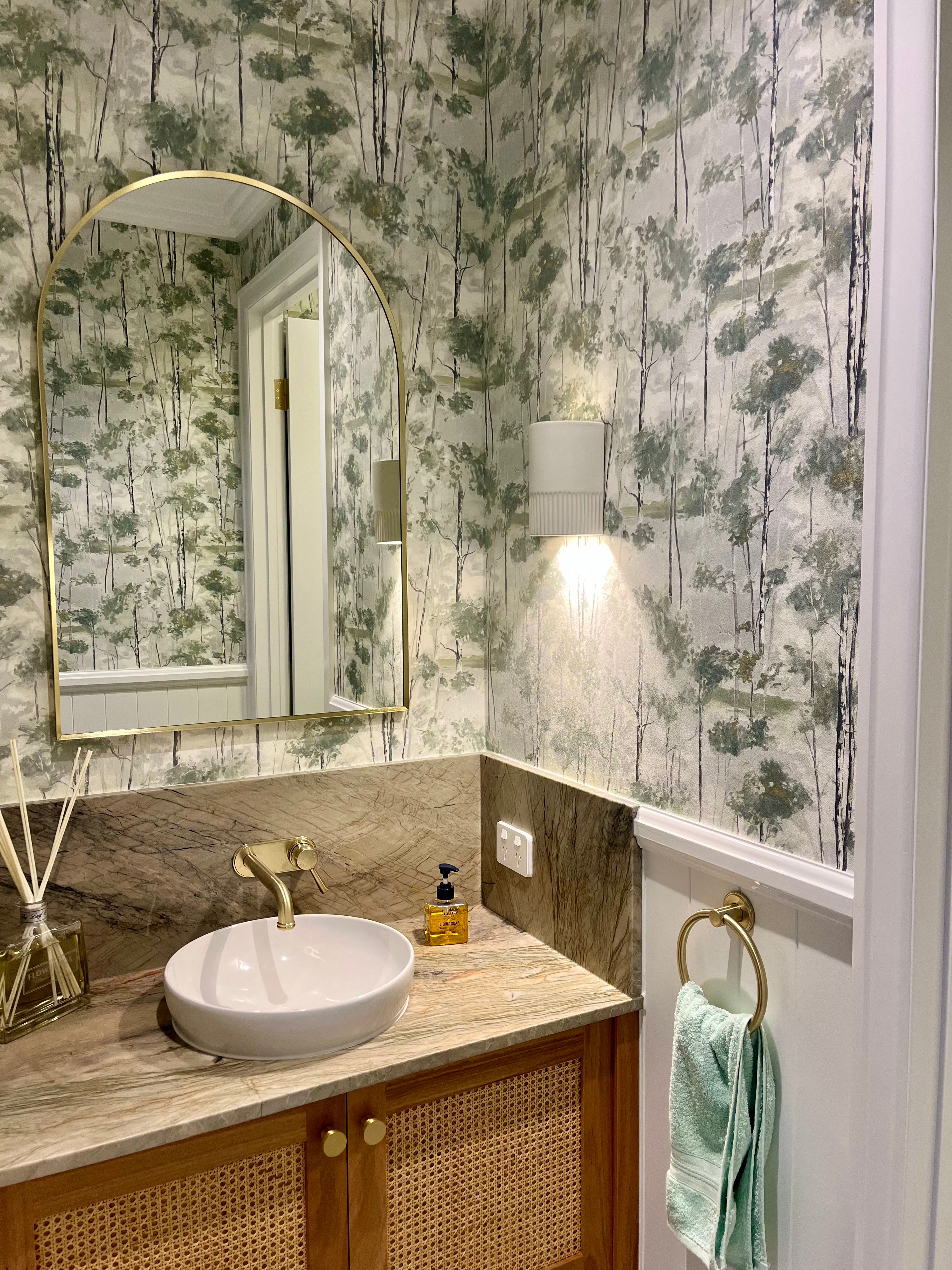 Skandinavia Tree Wallpaper