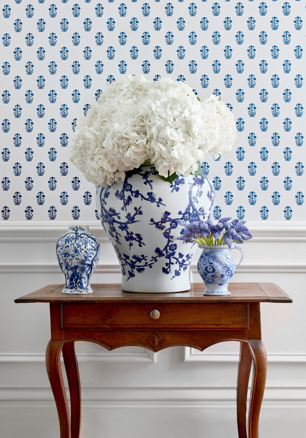 Corwin Motif Wallpaper