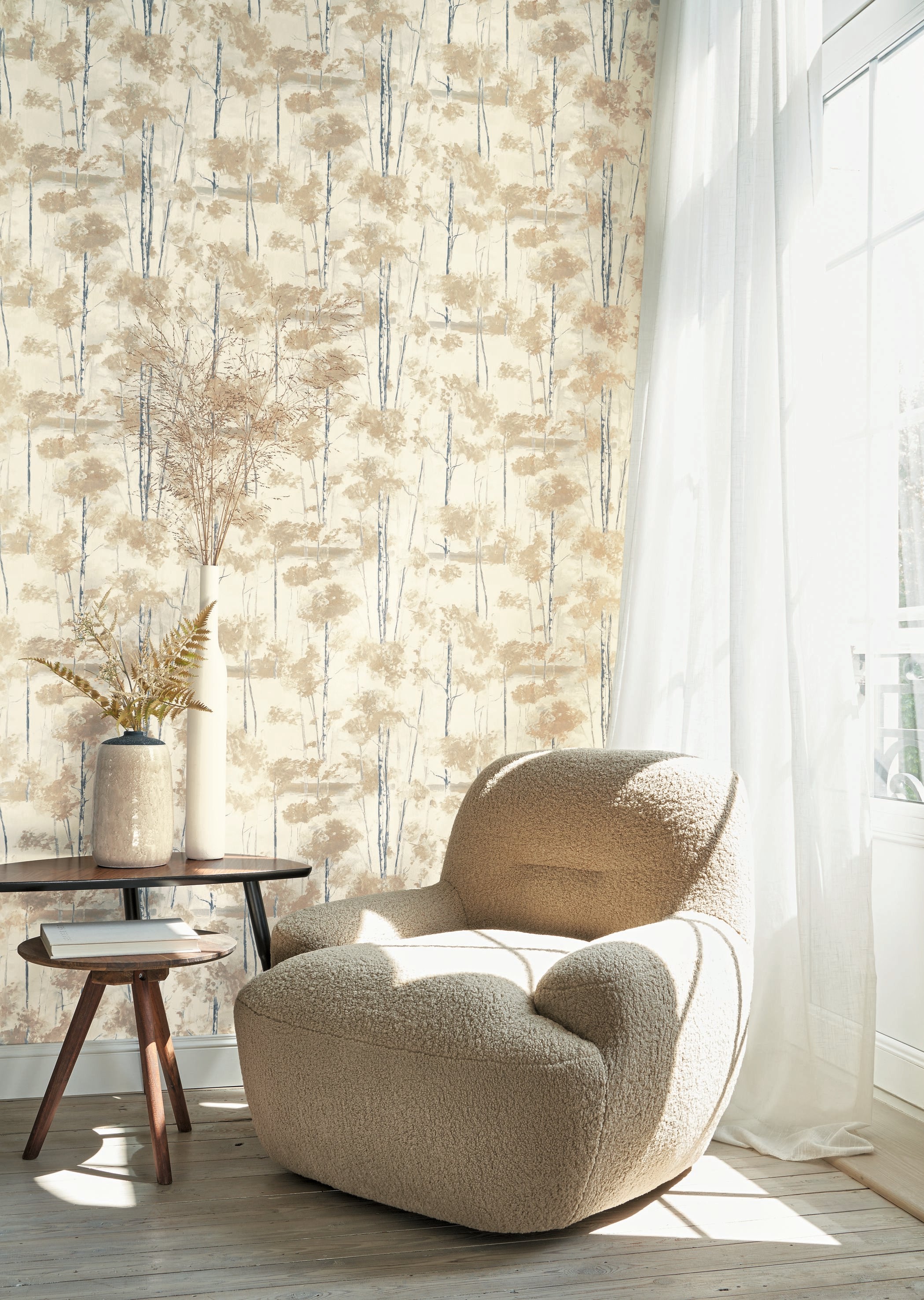 Skandinavia Tree Wallpaper