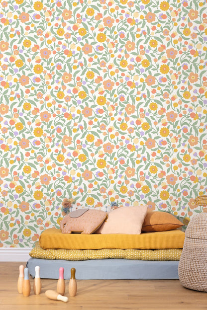 Capucine Floral Wallpaper