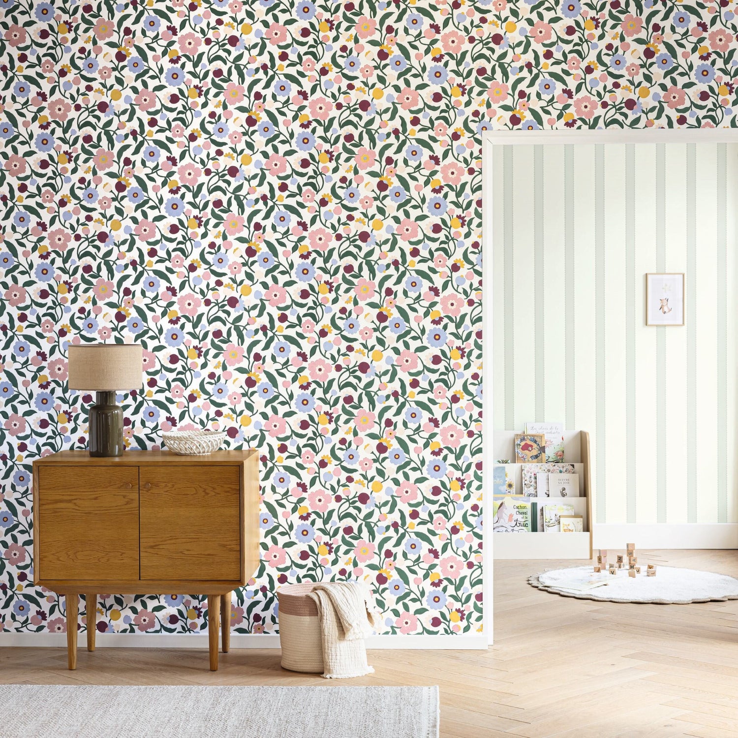 Capucine Floral Wallpaper
